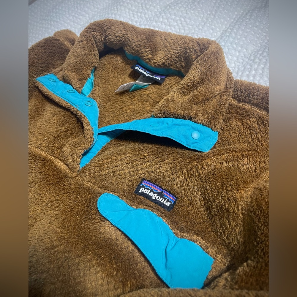 Patagonia Women’s Saddle Brown & Teal Trim Snap-T Pullover